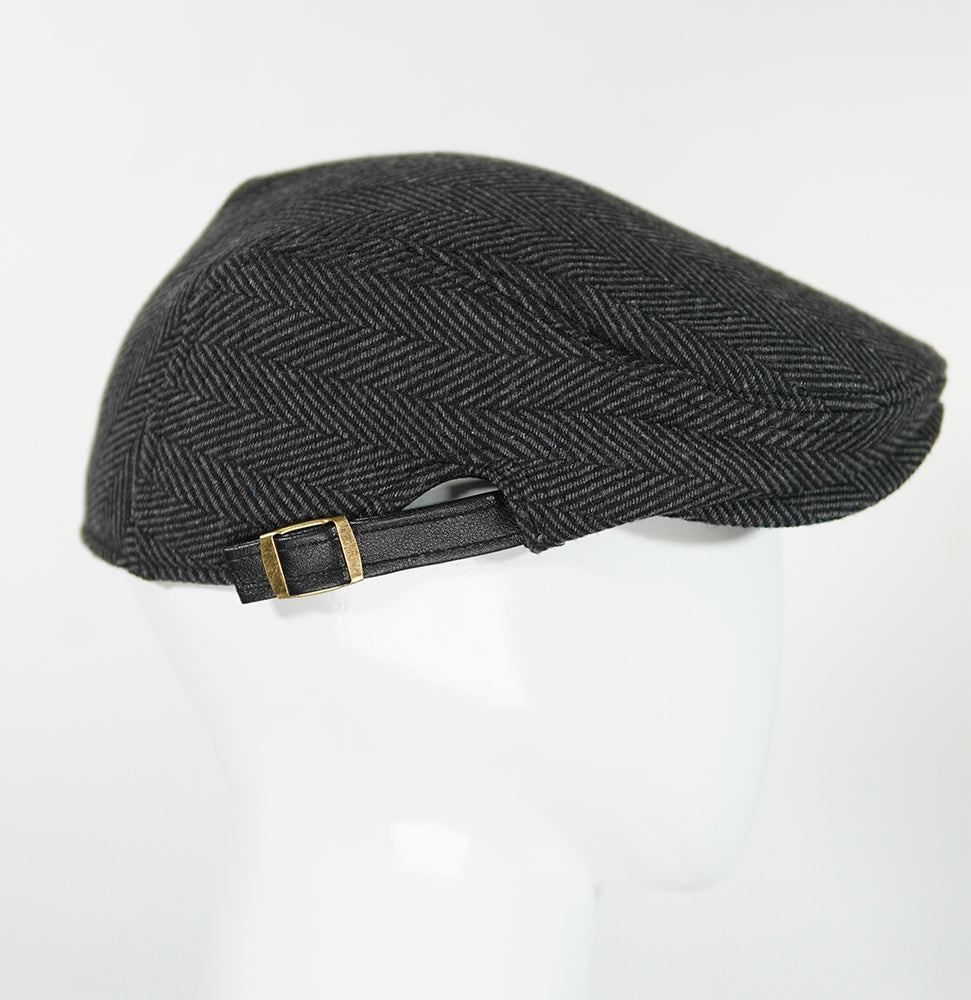 [Winter Padded] Classic Herringbone Tweed Flat Cap Ivy Gatsby Black - One Size Fit All - Adjustable belt - Ultimo