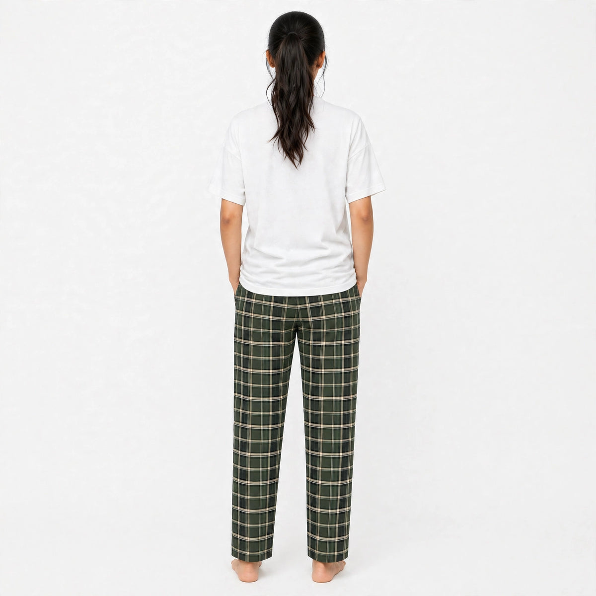 Grid White tshirt & Green Check Pajama Set for female - Ultimo
