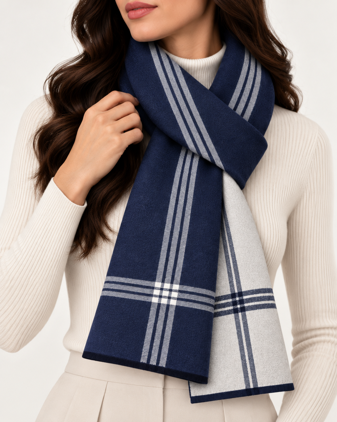 Oxford Cross - luxurious blend of 60% polyester and 40% acrylic. Length of 180 cm and a classic width of 30 cm - Ultimo